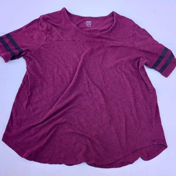 Old Navy Size XL Red Black Stripe Short Sleeve Shirt - Picture 1 of 6